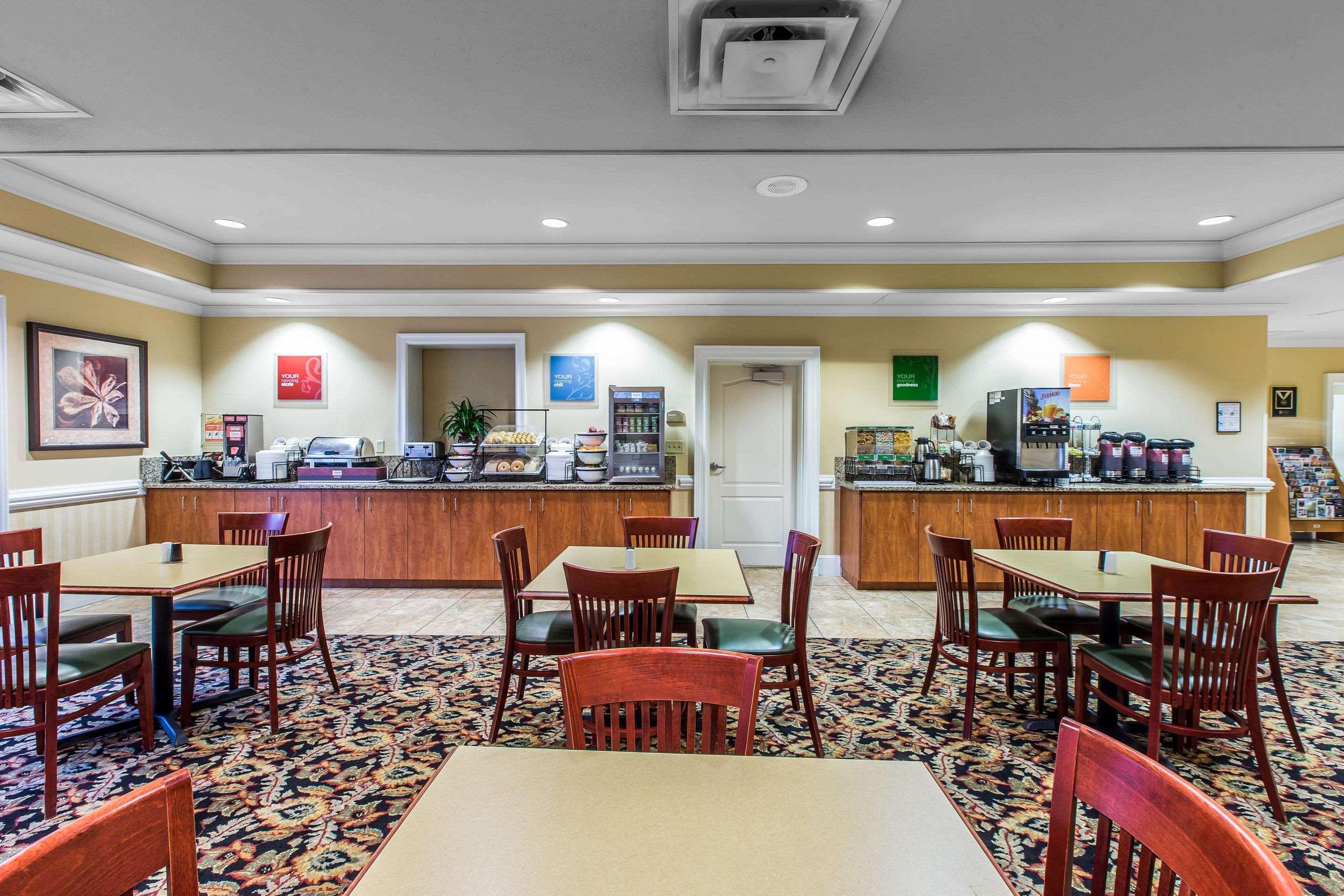 Comfort Inn & Suites Tifton Bagian luar foto
