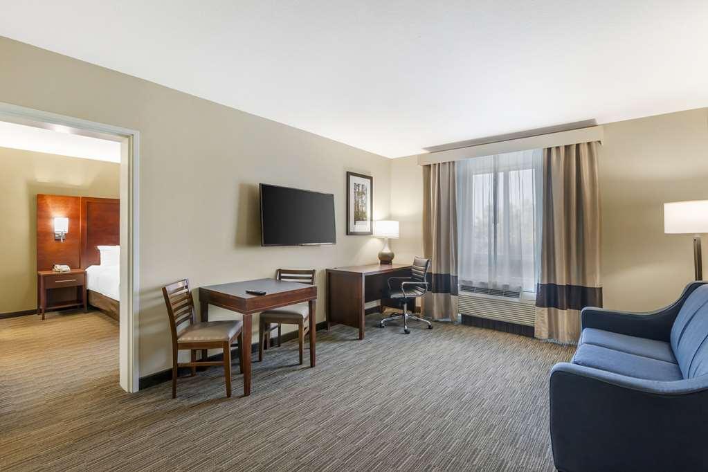 Comfort Inn & Suites Tifton Ruang foto